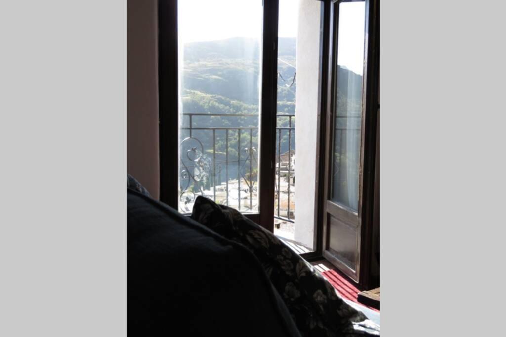 布比翁Casa La Solea. Vistas Al Pueblo Y La Sierra别墅 外观 照片